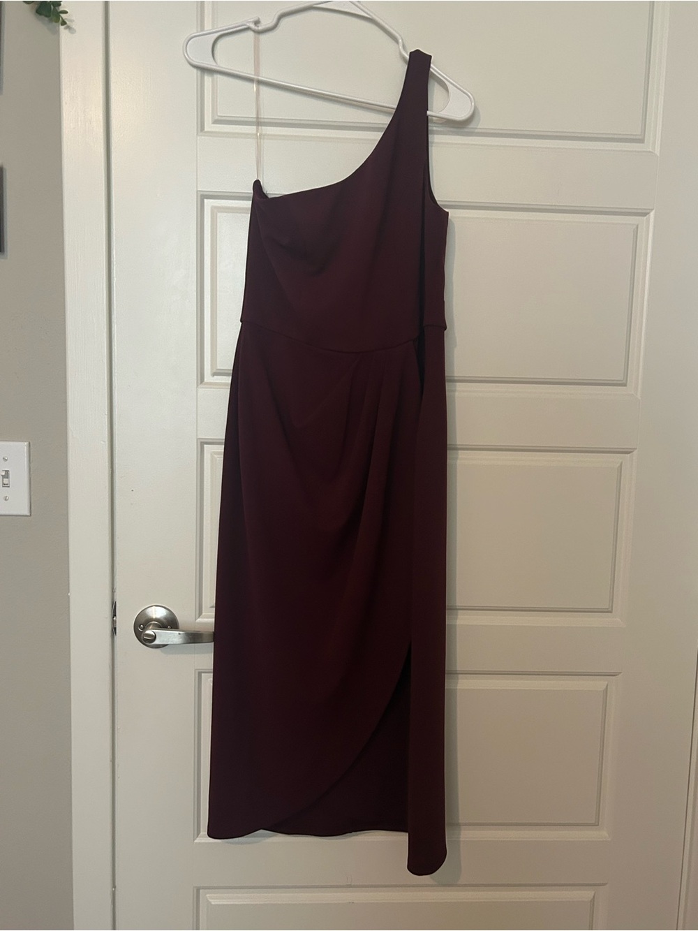 Trixxi One-Shoulder Dress in Burgundy Wine Size Large